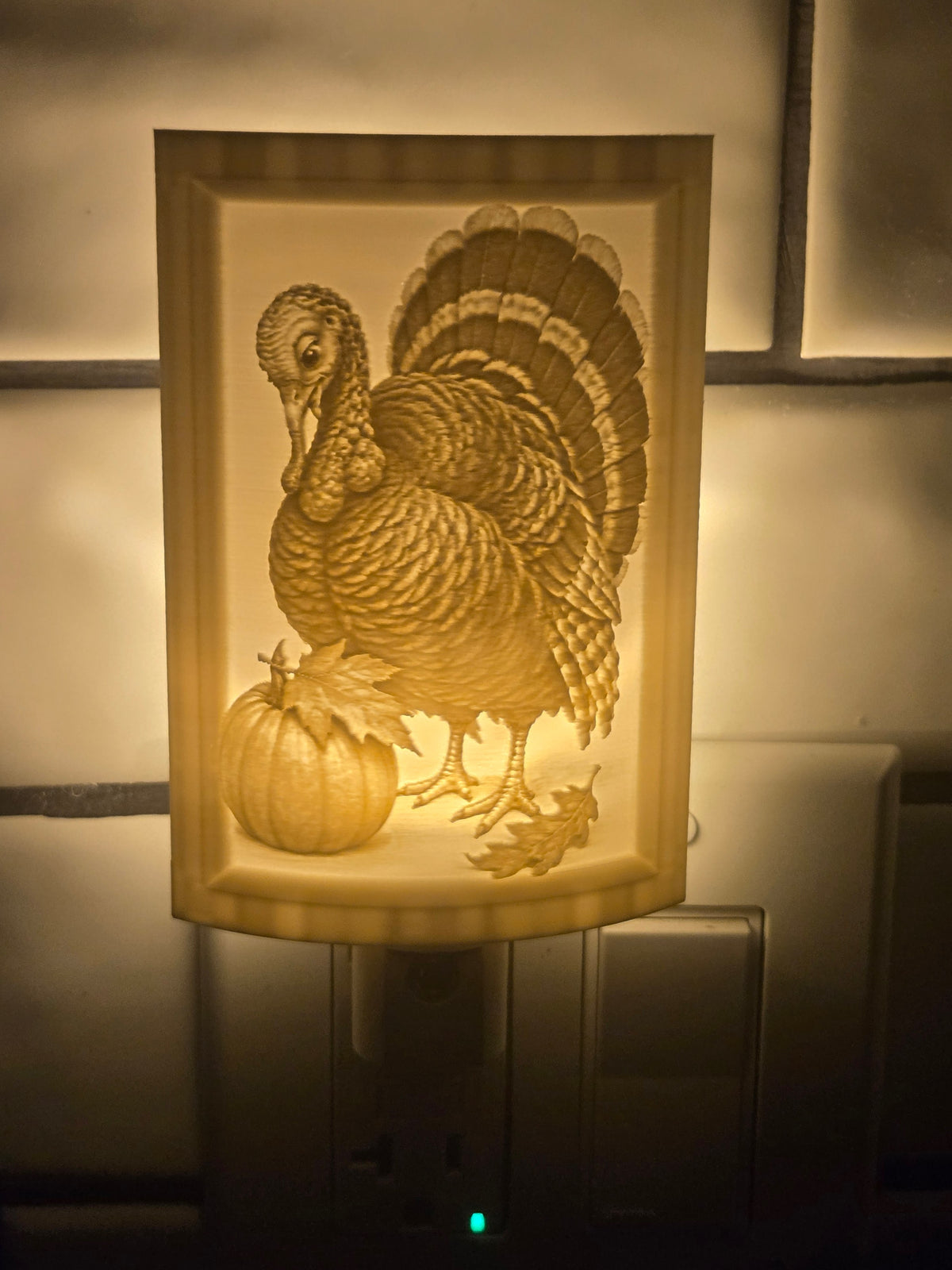 Turkey lithophane motion-sensor night light with a pumpkin and autumn leaves